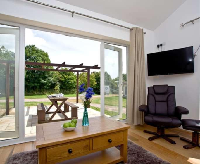 Lovely 2 Bedroom Holiday Chalet Near Sidmouth Buitenkant foto